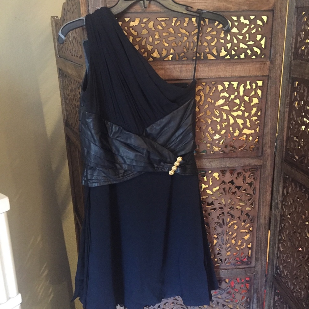 Versace Black One-Shoulder Mini Dress - Picture 4 of 6